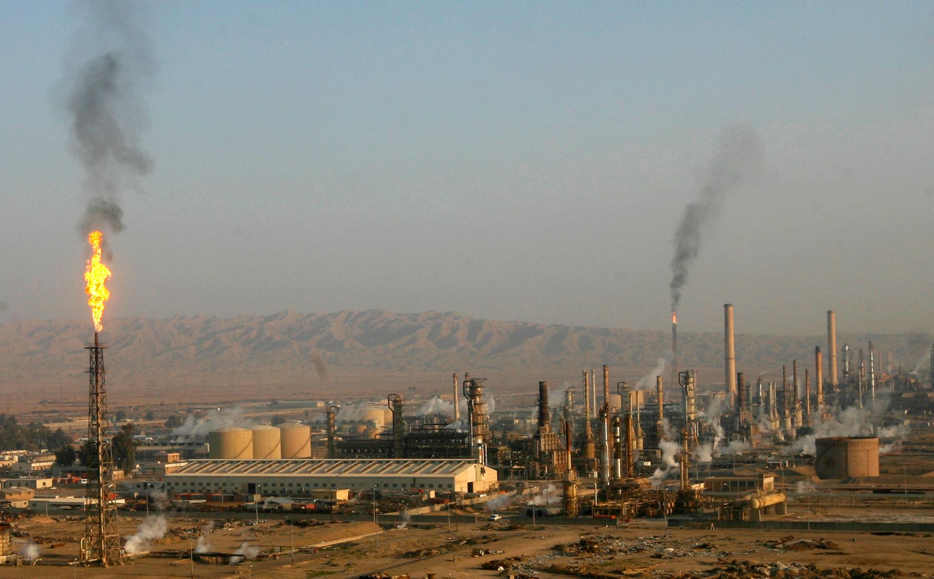 A general view of the Baiji oil refinery, Iraq's largest, in 2009. Today it's being held — barely — by Iraqi forces against ISIS fighters.