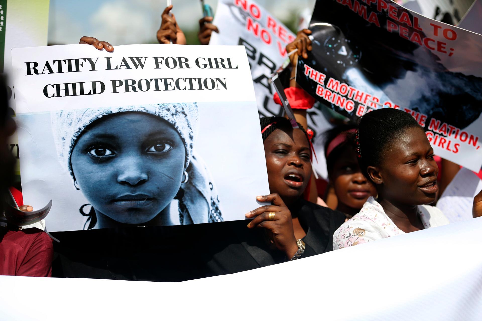 Nigerian women in Lagos protest to demand the release of abducted school girls.
