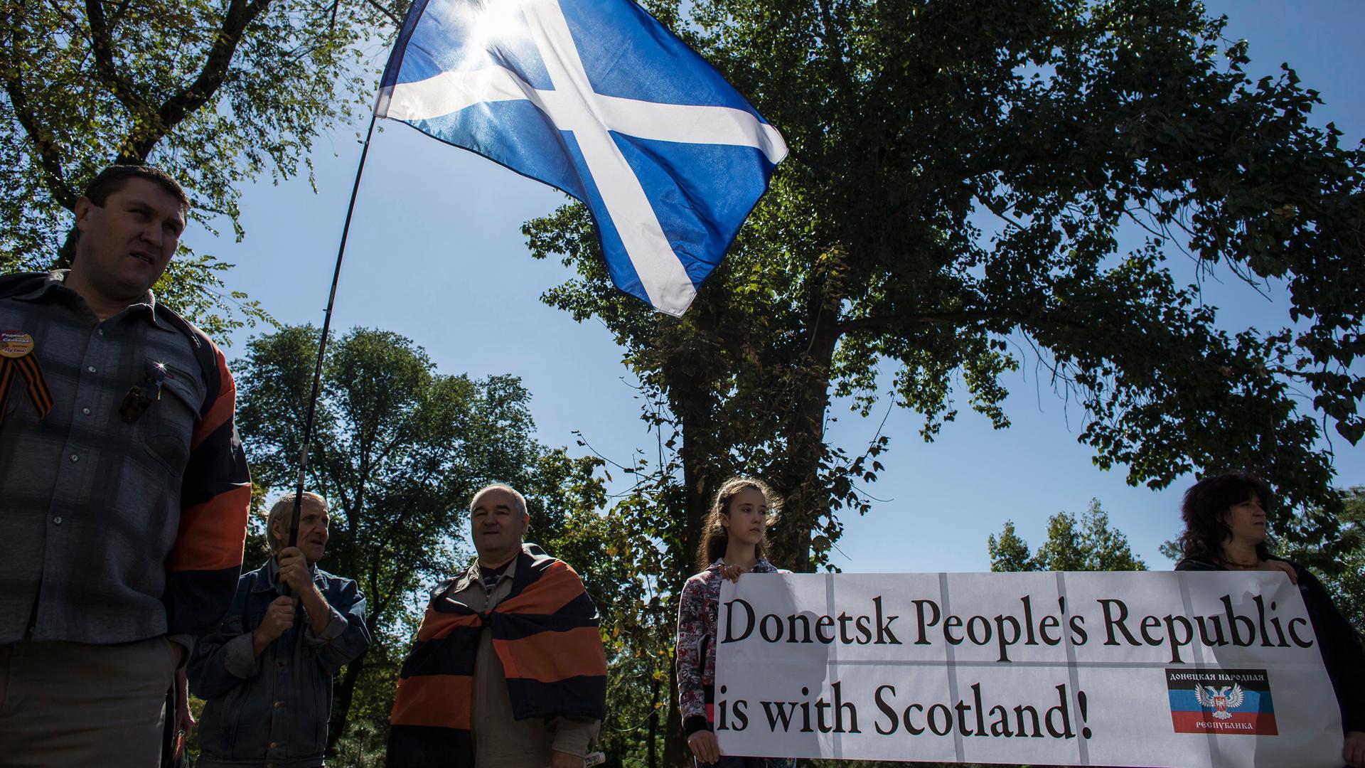 People attend a rally in support of Scotland's independence referendum, in Donetsk, eastern Ukraine. 