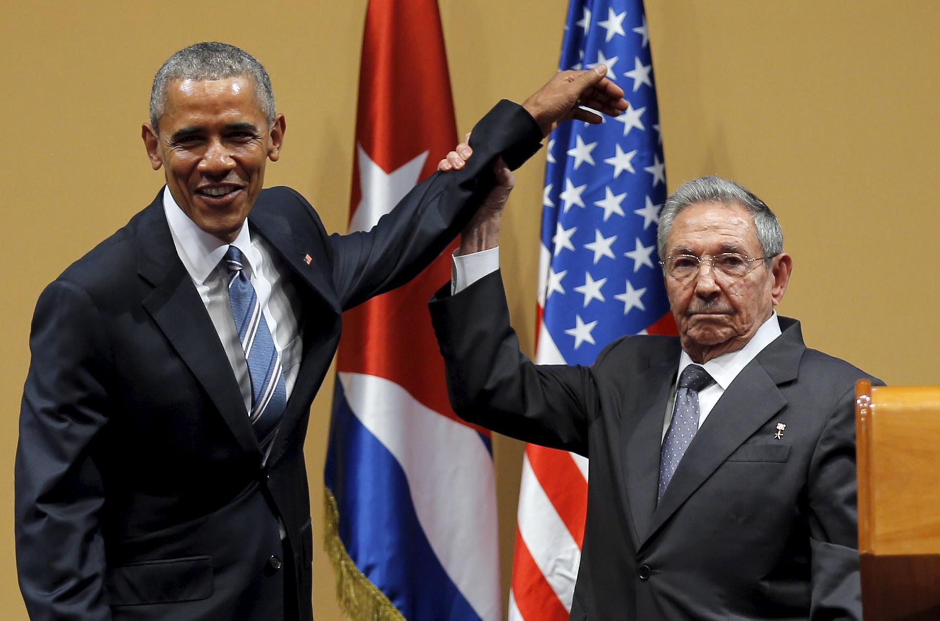 US President Barack Obama and Cuban President Raúl Castro gesture after a news conference as part of President Obama's three-day visit to Cuba. In Havana March 21, 2016.