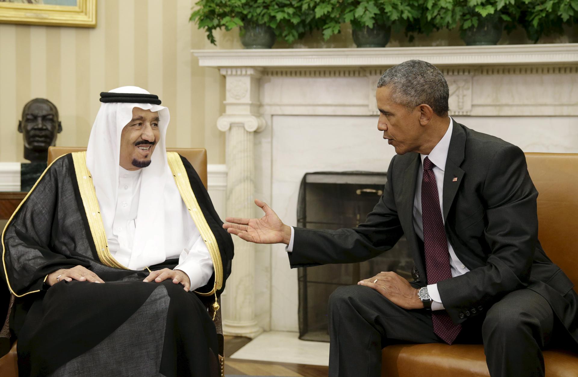 US President Barack Obama meets Saudi King Salman bin Abdulaziz (L) in the Oval Office of the White House in Washington, US. September 4, 2015.