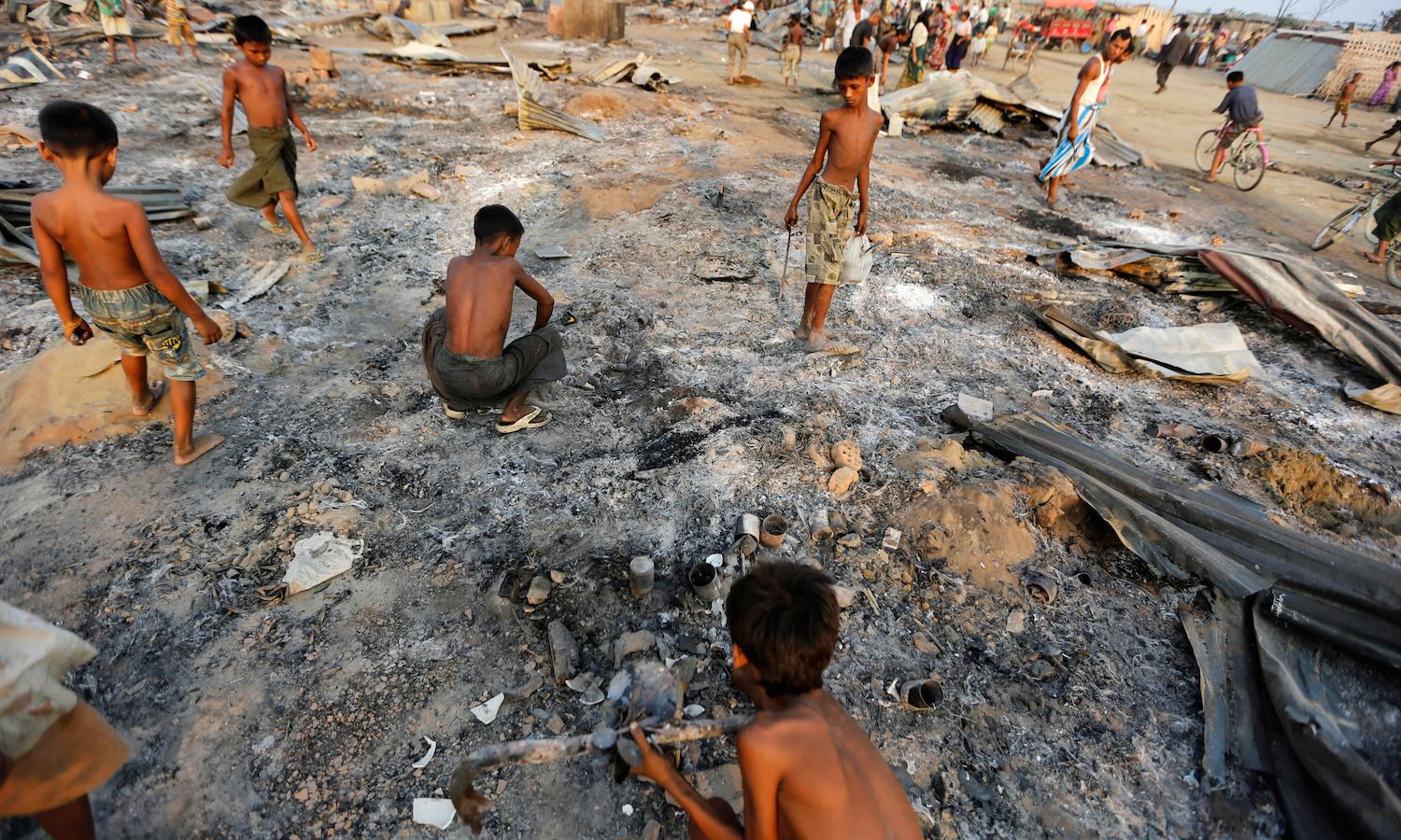 Rohingya IDP camp fires