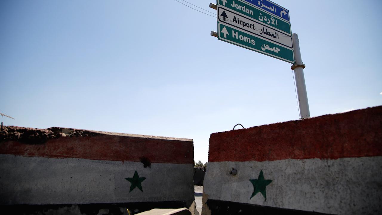 Damascus sign to Homs