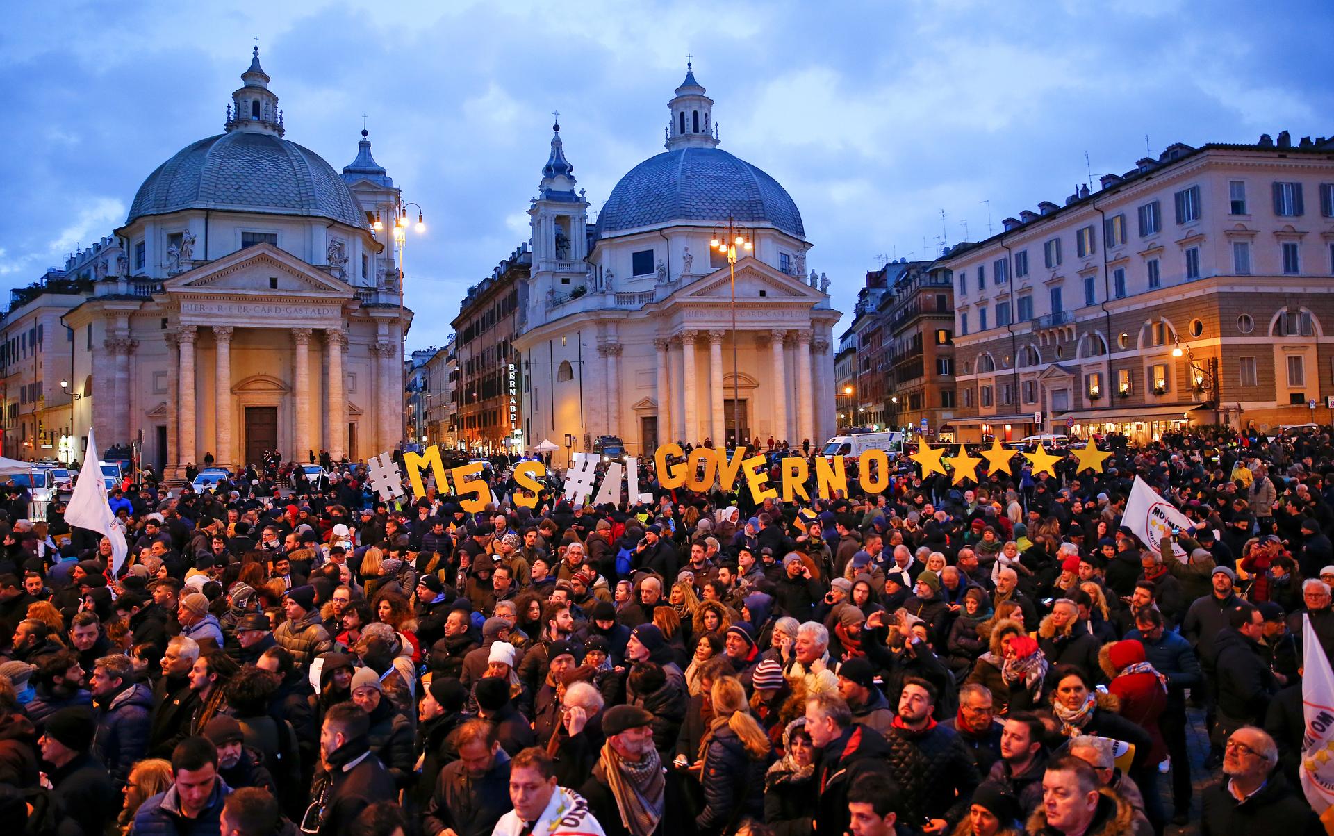 5-Star party supporters gather in Piazza del Popolo