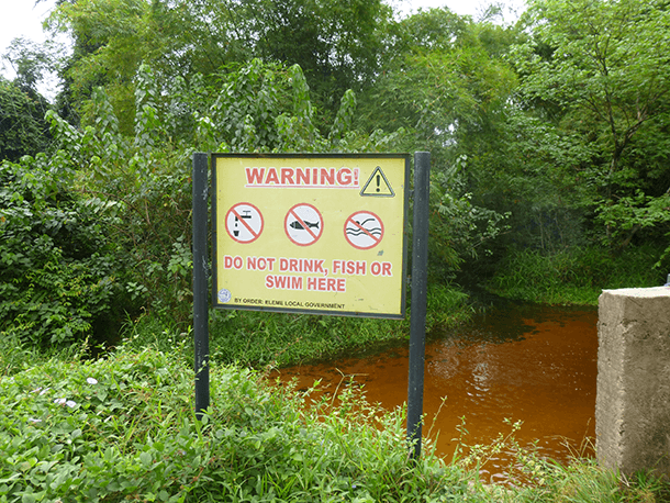 Shell Can't swim sign