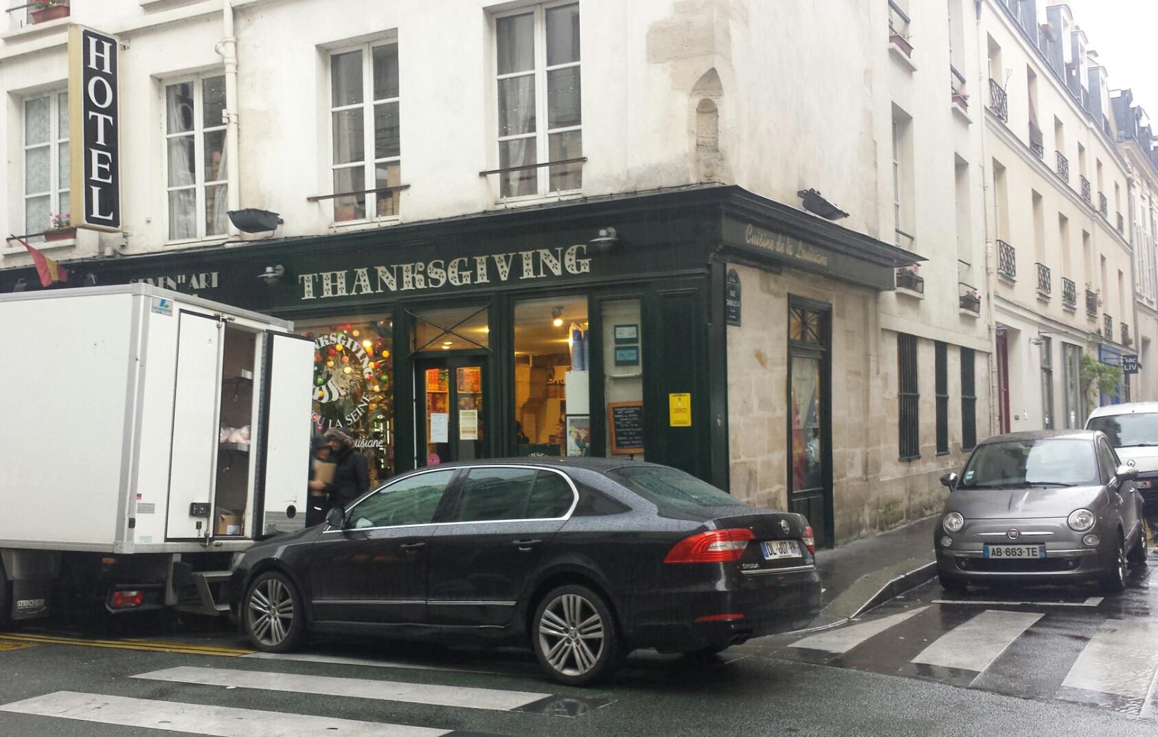 'Thanksgiving' a restaurant in Paris.