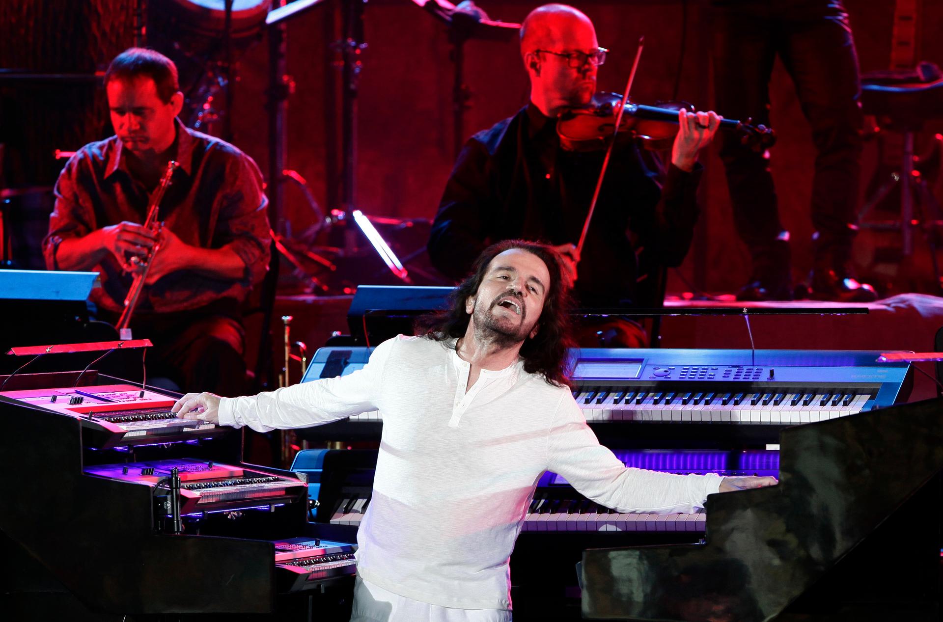 Yanni performs at the International Festival of Carthage in Tunis, July 2014