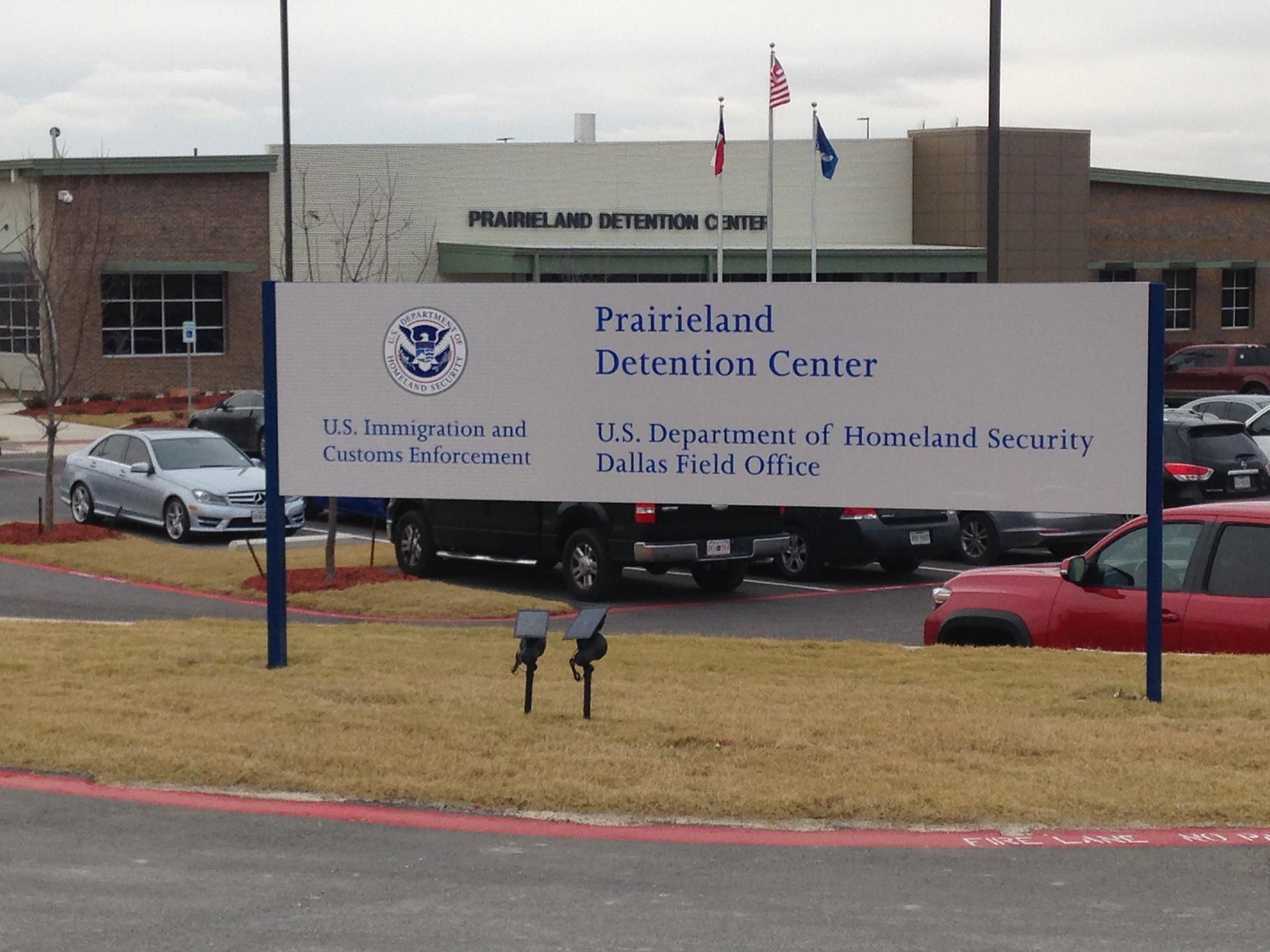 Front of building with sign for Prairieland Detention Center