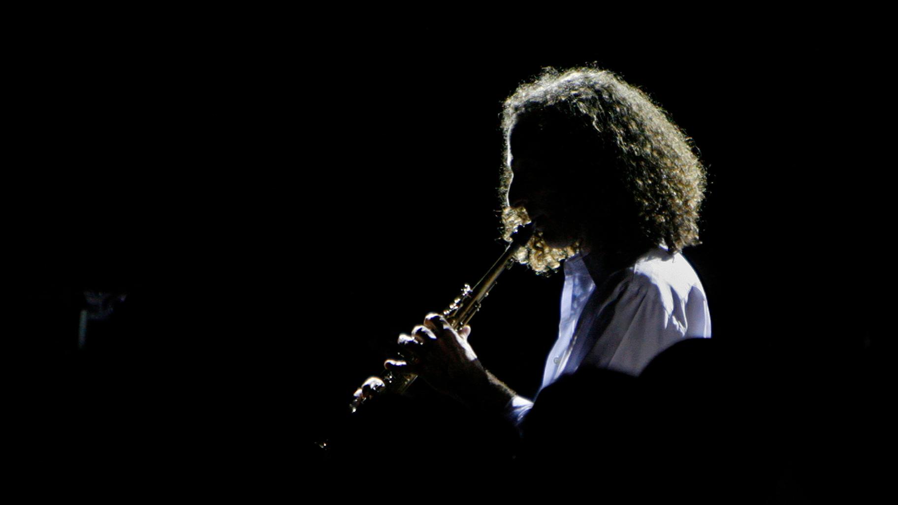 US jazz musician and saxophonist Kenneth Gorelick, also know as Kenny G, performs during a concert in Hong Kong as part of his "Rhythm and Romance" world tour in 2008.