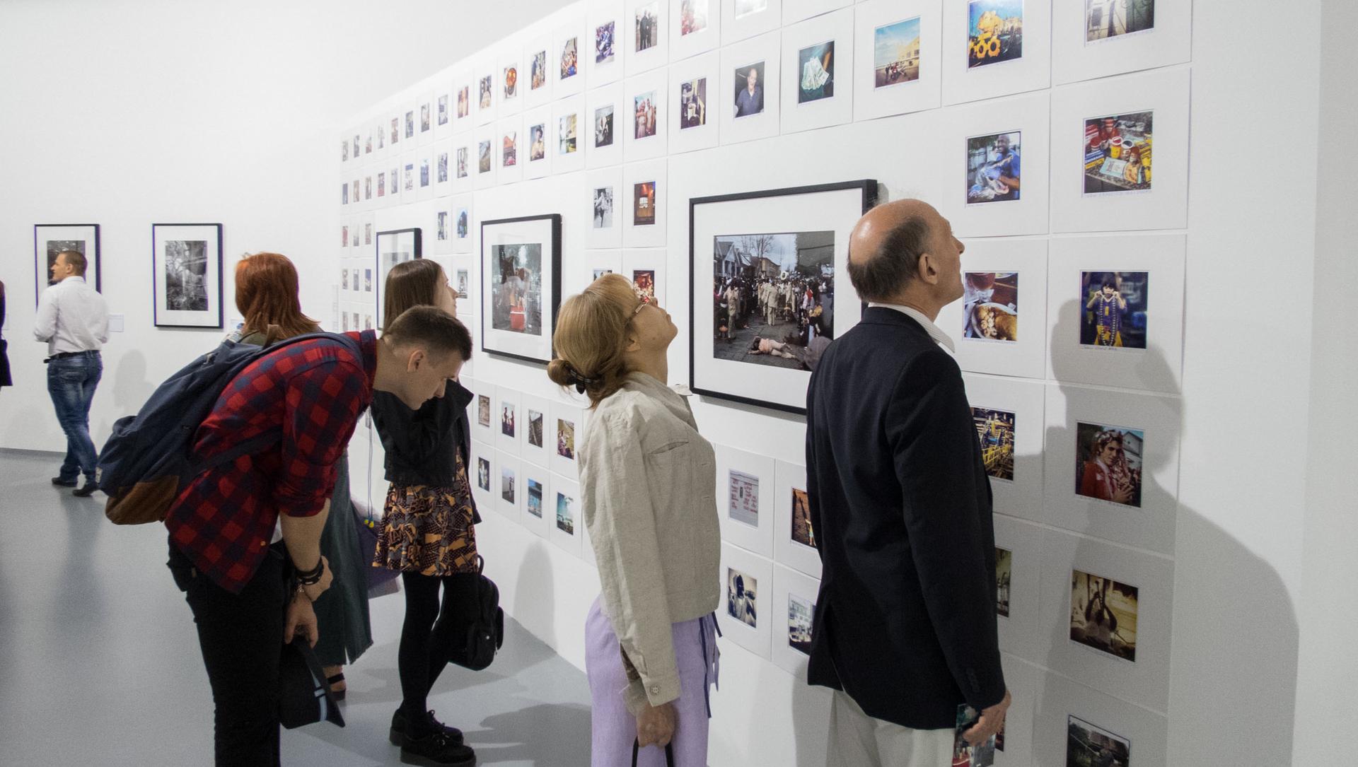 New Orleans in Photographs - opening night visitors in Moscow