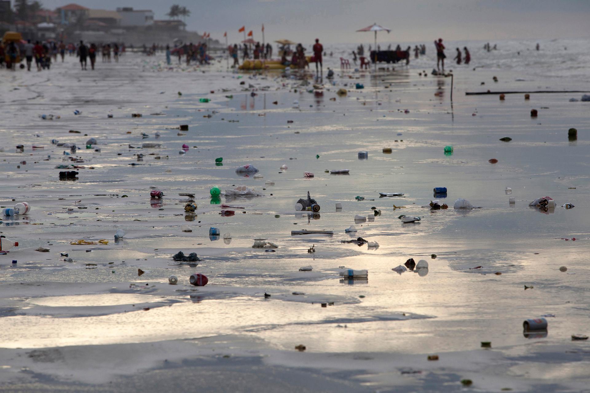 Plastic litters a Brazil beach