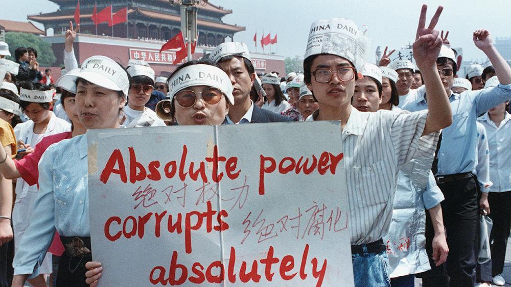 Tiananmen protest journalists support