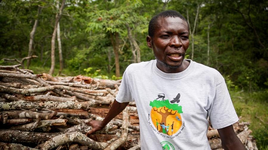 35-year-old Rashidy Kazeuka used to produce charcoal illegally, cutting every tree he could with no concern for things like wildlife or watersheds. Under Tanzania's new pilot program he's now producing more sustainable charcoal on designated land, and pay