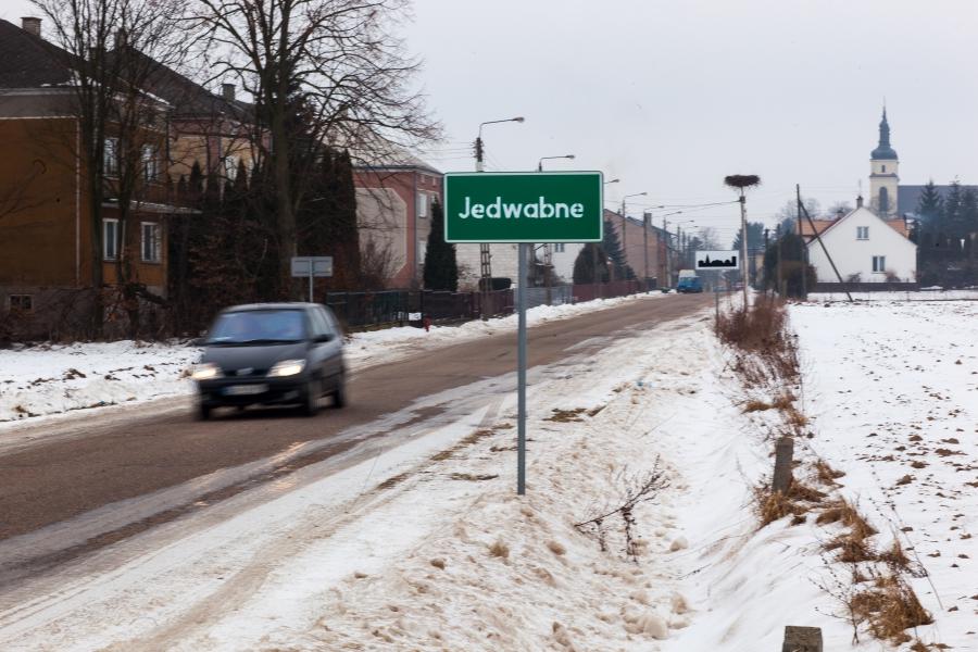 entrace to Jedwabne