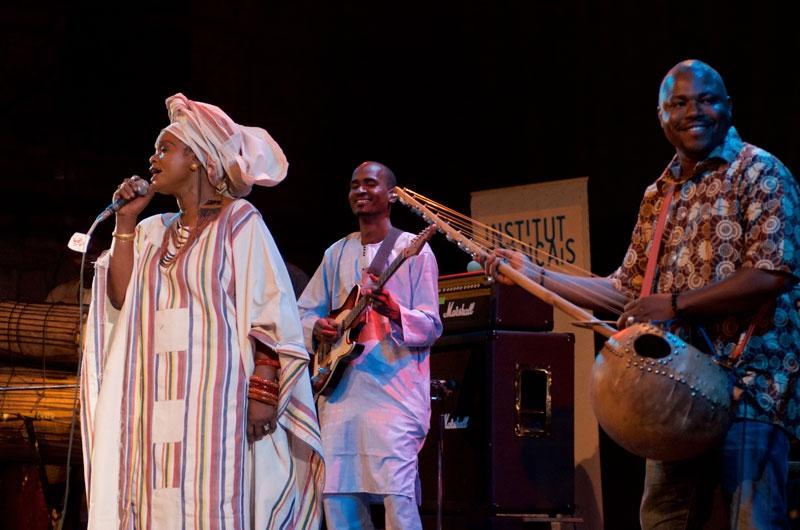 Wassoulou star Nahawa Doumbia was superb, her dry, searing vocal power undiminished as she moved through a trademark set from the Wassoulou region featuring kamele ngoni, funky percussion and ripping electric guitar. 