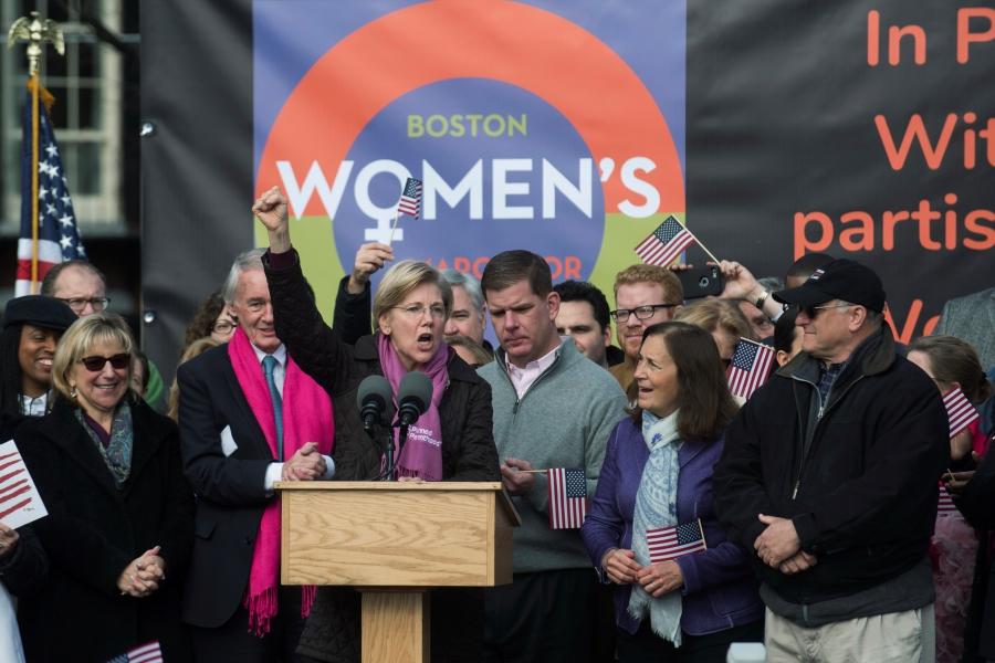 Senator Elizabeth Warren speaks at the Boston Women's March for America