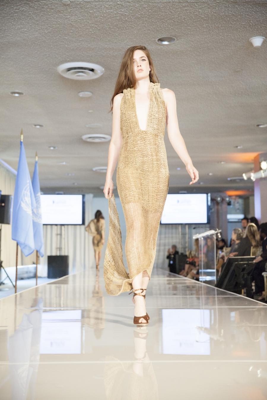 Bilum dress on the runway