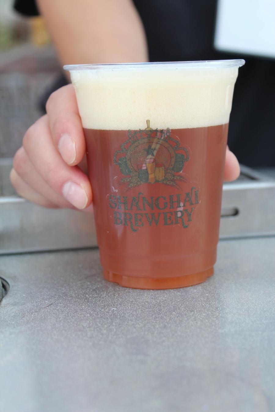 A local craft brew from Shanghai Brewery. 