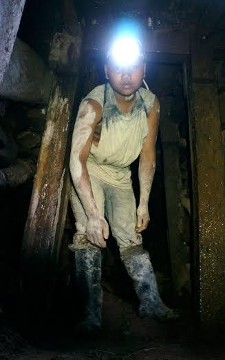 Child laborers in the Philippines