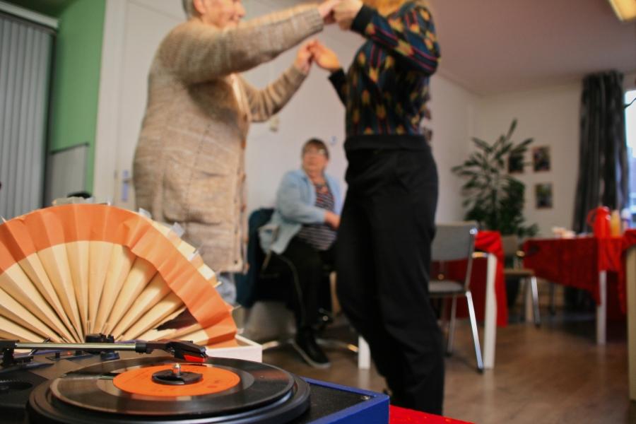 The Music Salon in Amsterdam tries to alleviate loneliness by bringing together elderly local residents to dance and talk about memories related to music.
