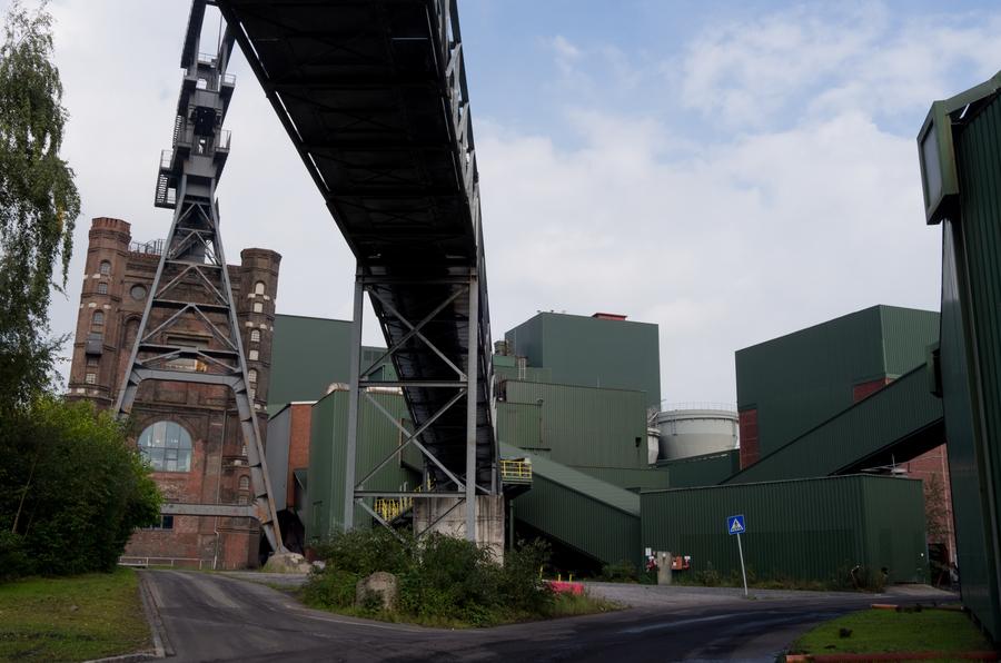 An overhead coal conveyor at the Prosper-Haniel coal mine will soon shutdown for good.