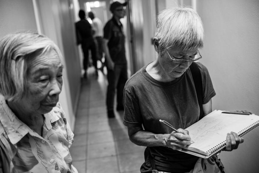 Phyllis Chiu assists tenants facing eviction in Los Angeles