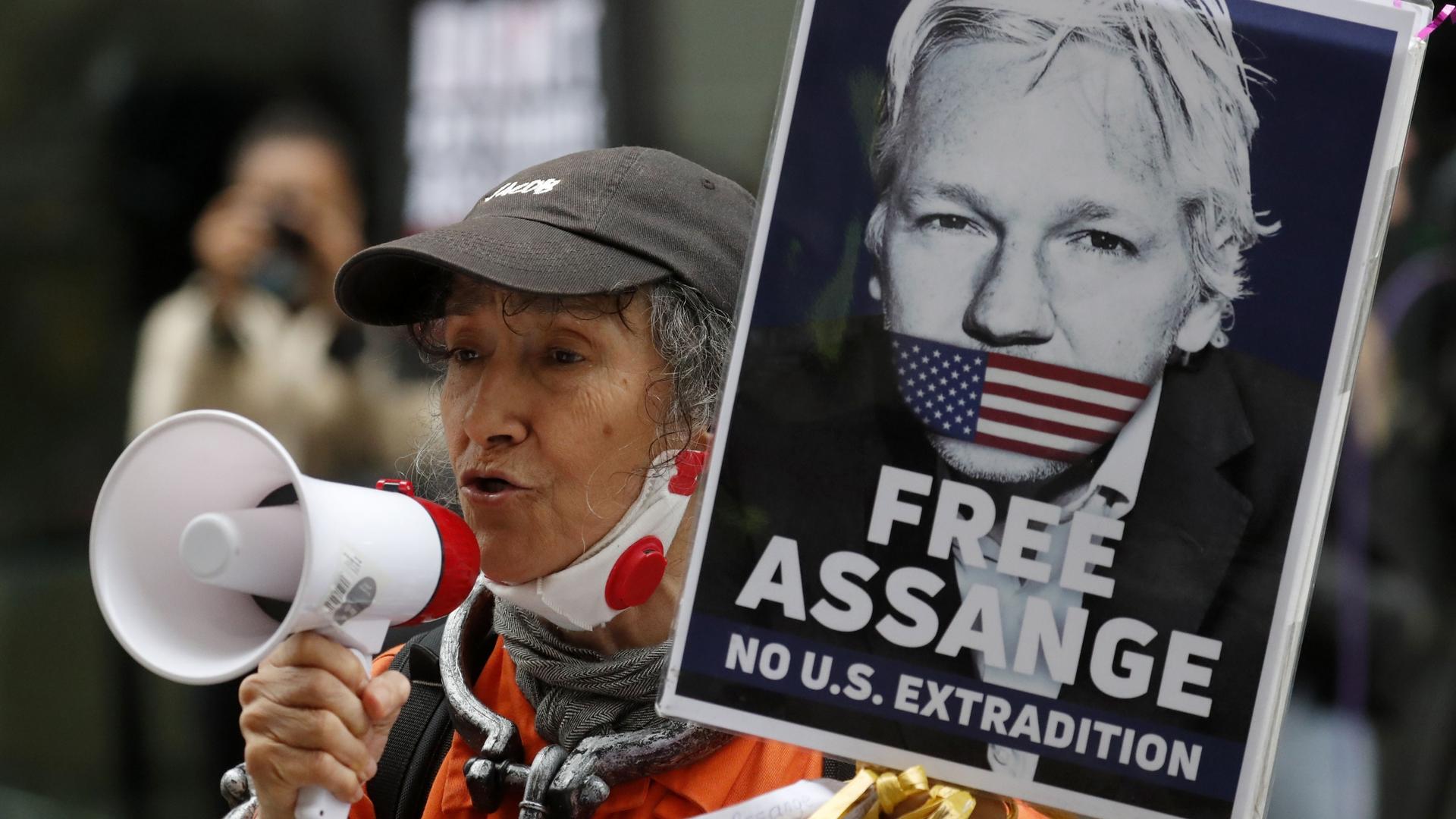 Julian Assange supporters protest outside the Old Bailey in London, United Kingdom, Sept. 7, 2020.