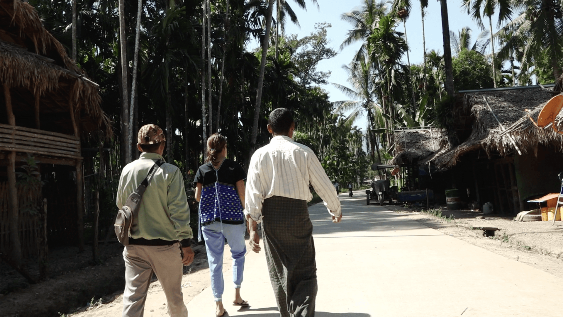 A walk-through of the main road in Paungdawgyi Village, one of the locations in southeast Myanmar where WWF is working with the help of Velux's funds. 
