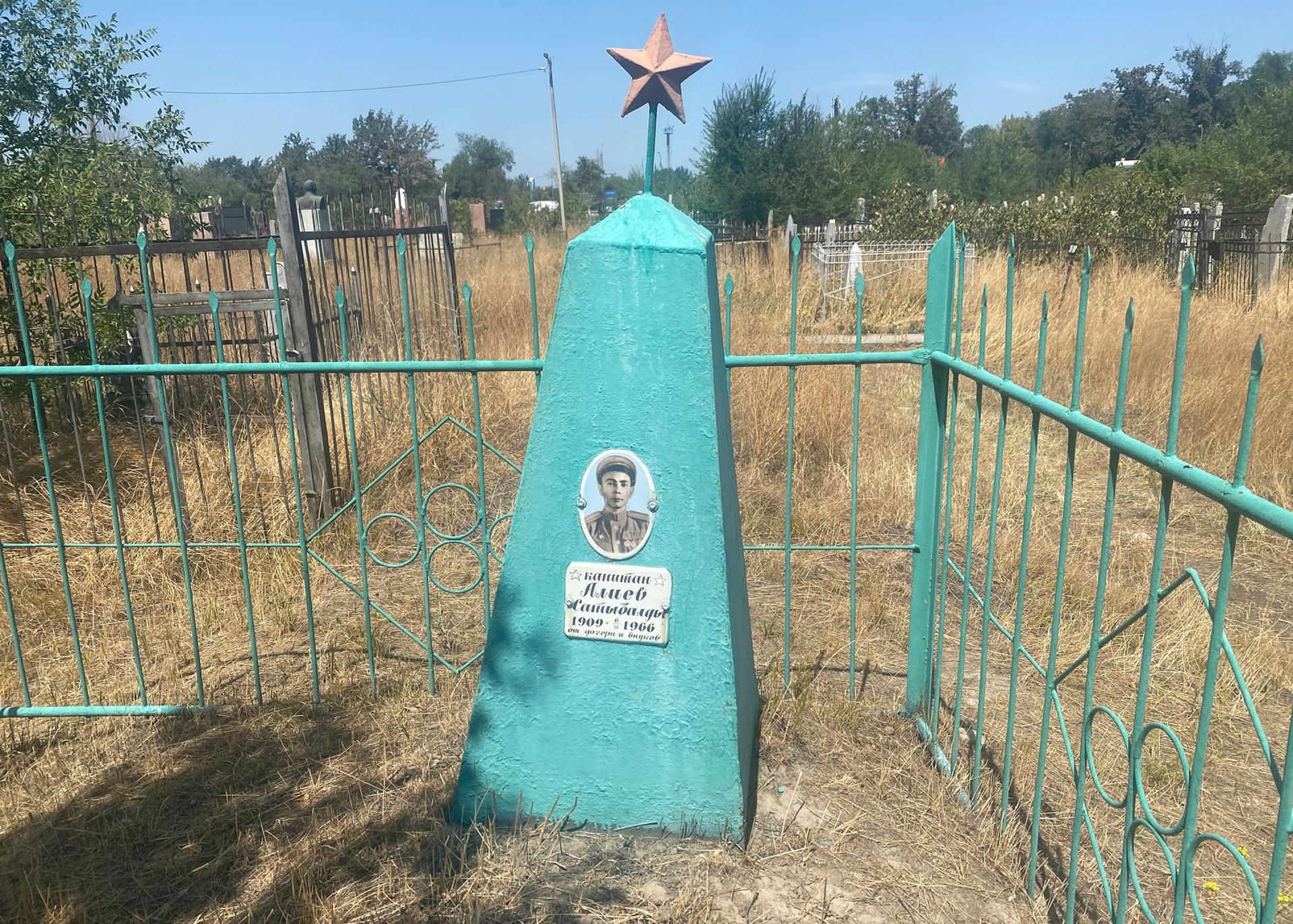 Some Soviet-era graves in Kyrgyzstan, most of them Muslim, are adorned with large red stars. 