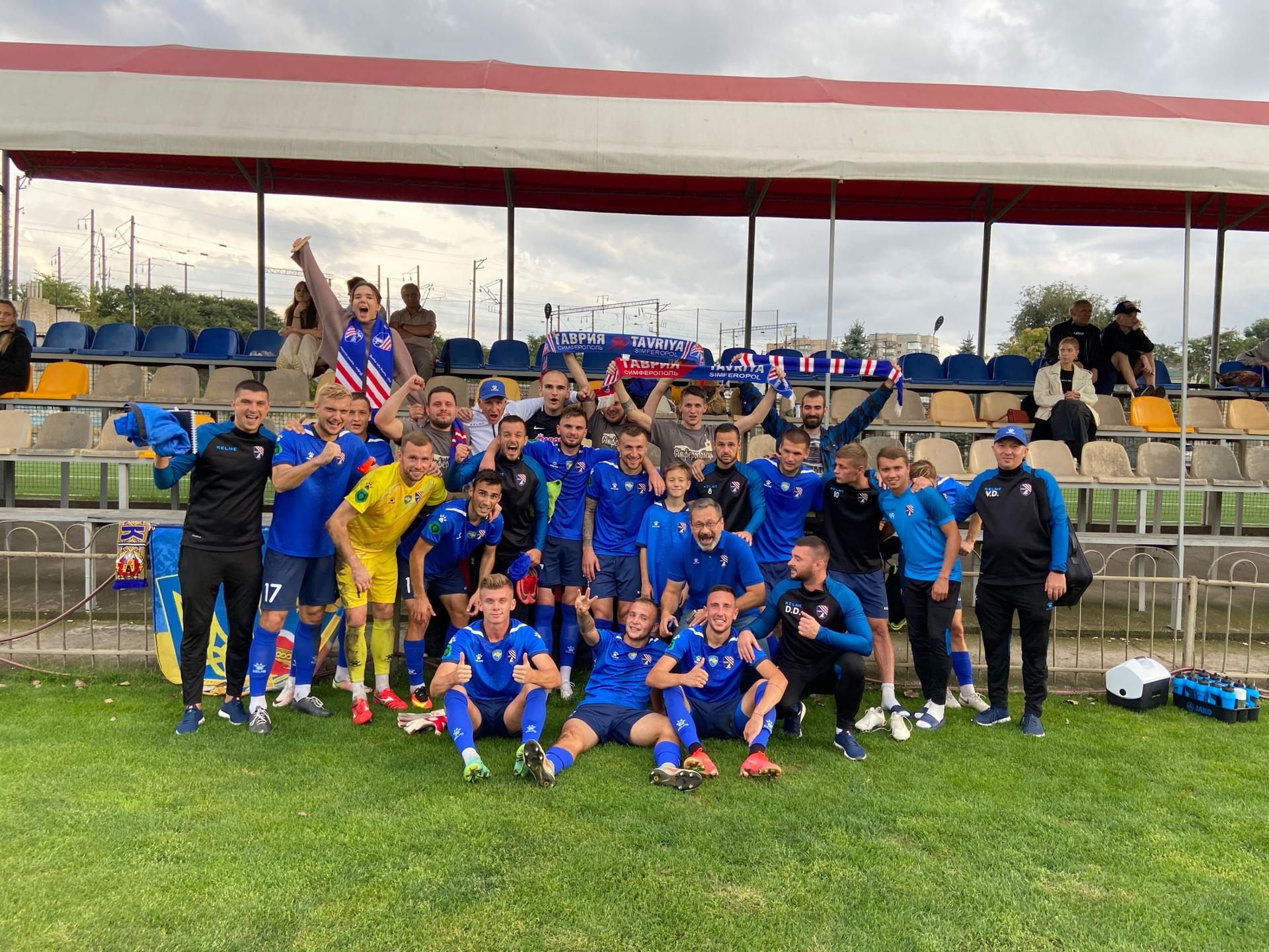The Ukrainian football team Tavriya Simferopol celebrates after beating Odessa's Real Pharma in 2021. 