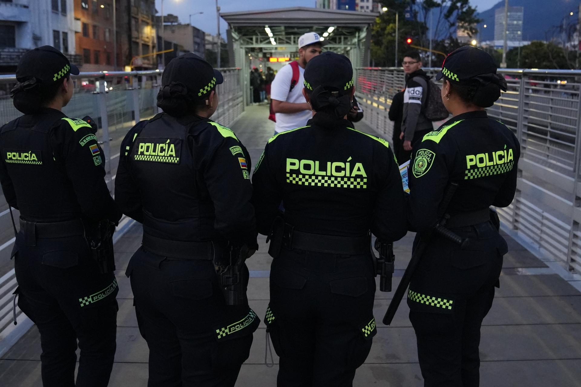 The purple patrol Bogota responds to cases of gender based violence.