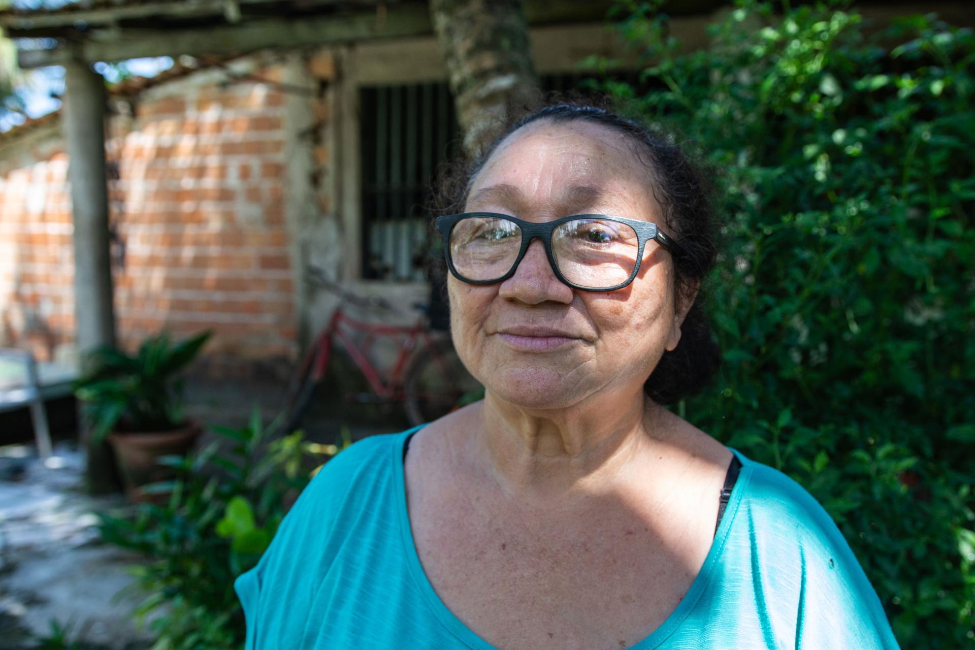Célia Regina das Neves is a fisher and local leader within the Mãe Grande de Curuçá Extractive Reserve, a conservation area at the mouth of the Amazon River in Brazil. 