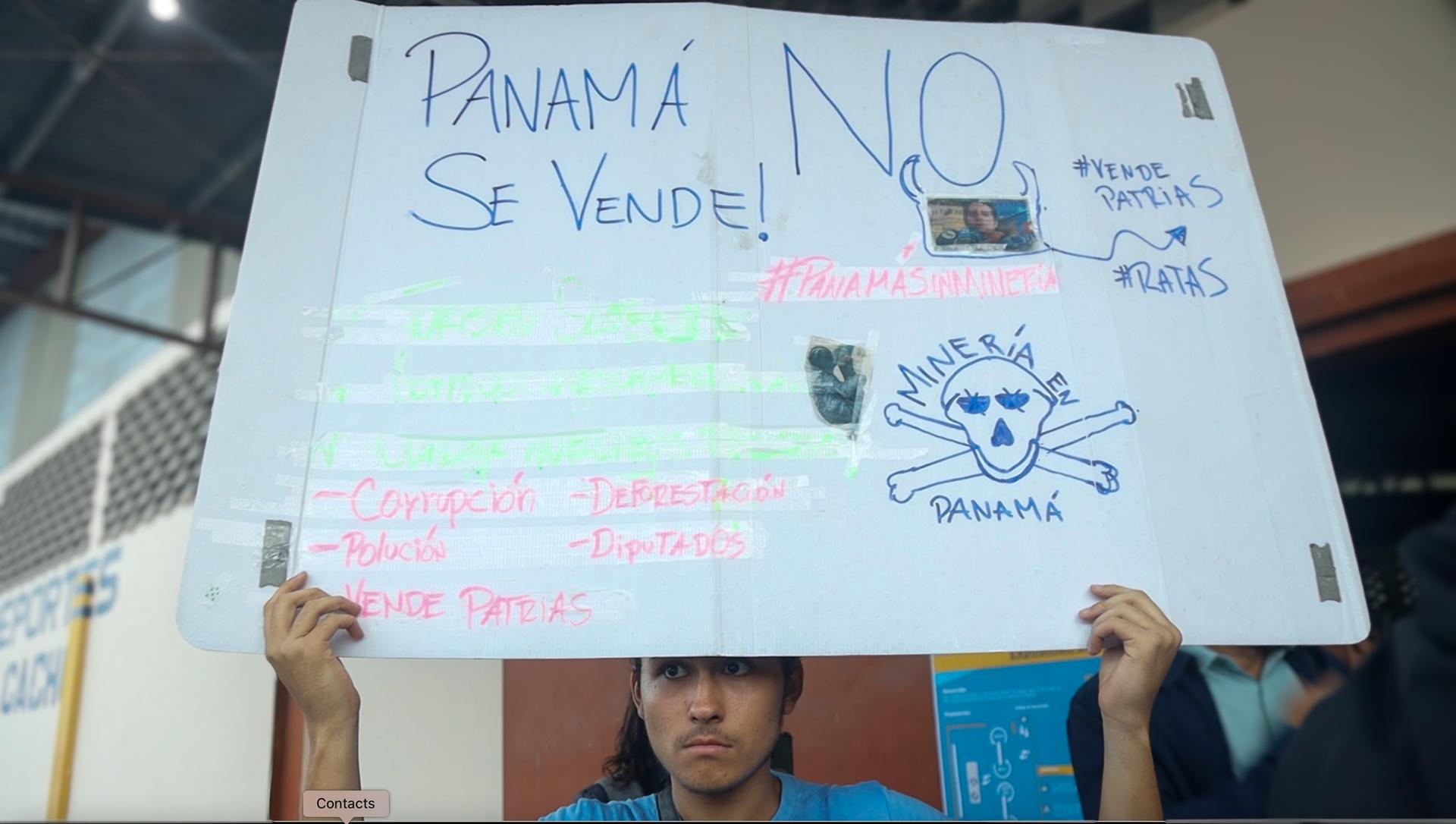 Spanish protest sign that reads Panama is not for sale