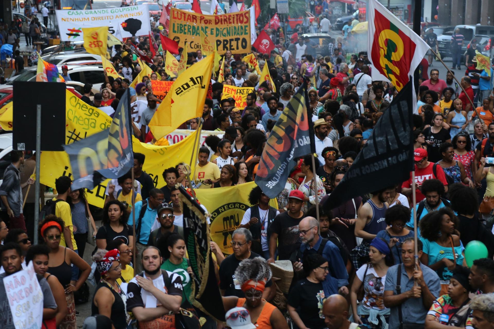 On Black Consciousness Day in Brazil, many quilomobo community members continue to protest for their rights. 