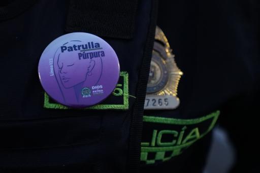 Members of the purple patrol wear a special badge that makes them easier to spot.
