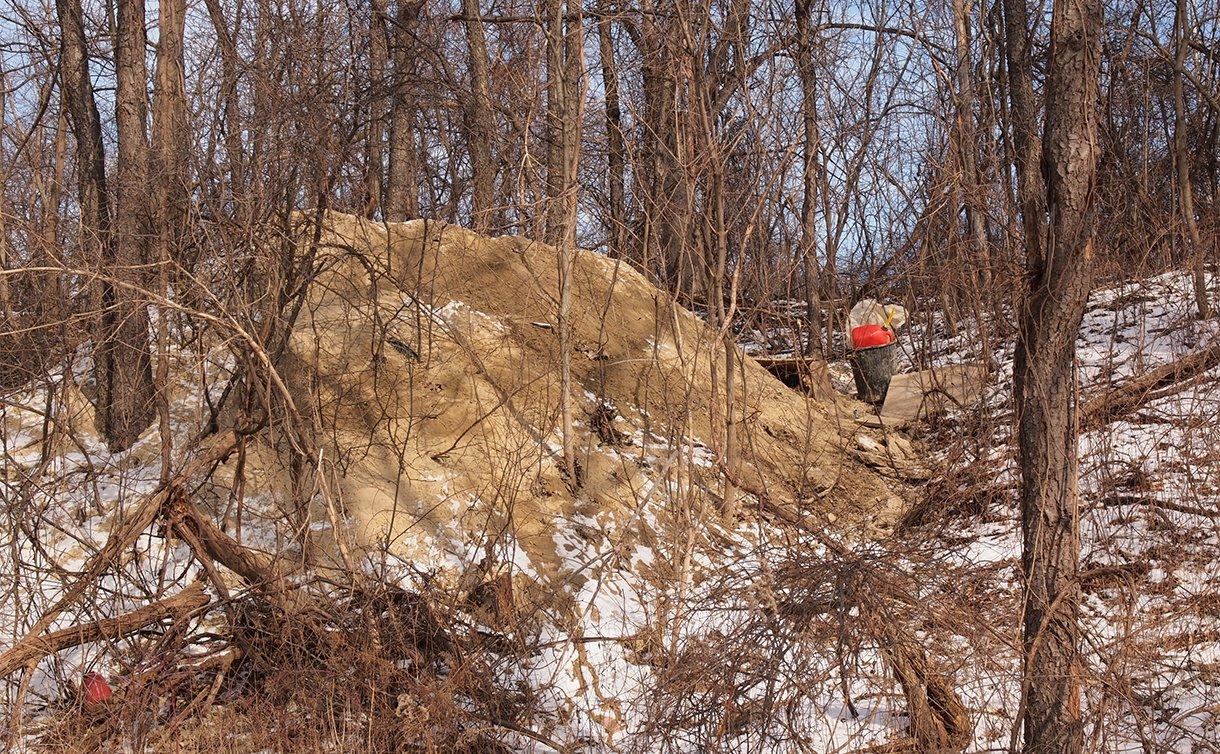 A dirt pile that drew the attention of a Canadian Conservation Officer to discover the find.